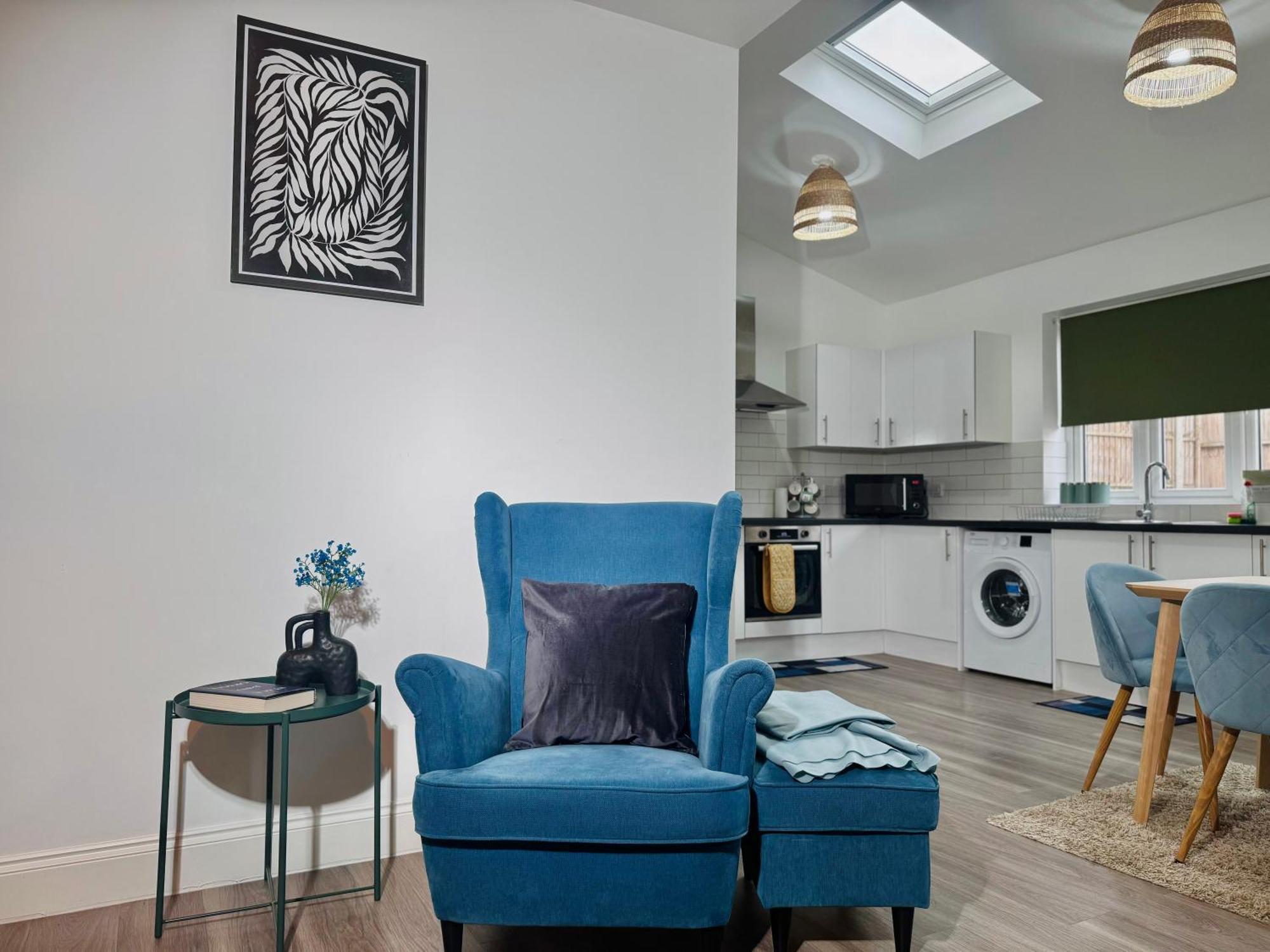 Cosy 1-Bed Flat 30Min To Central London & Parking Zewnętrze zdjęcie