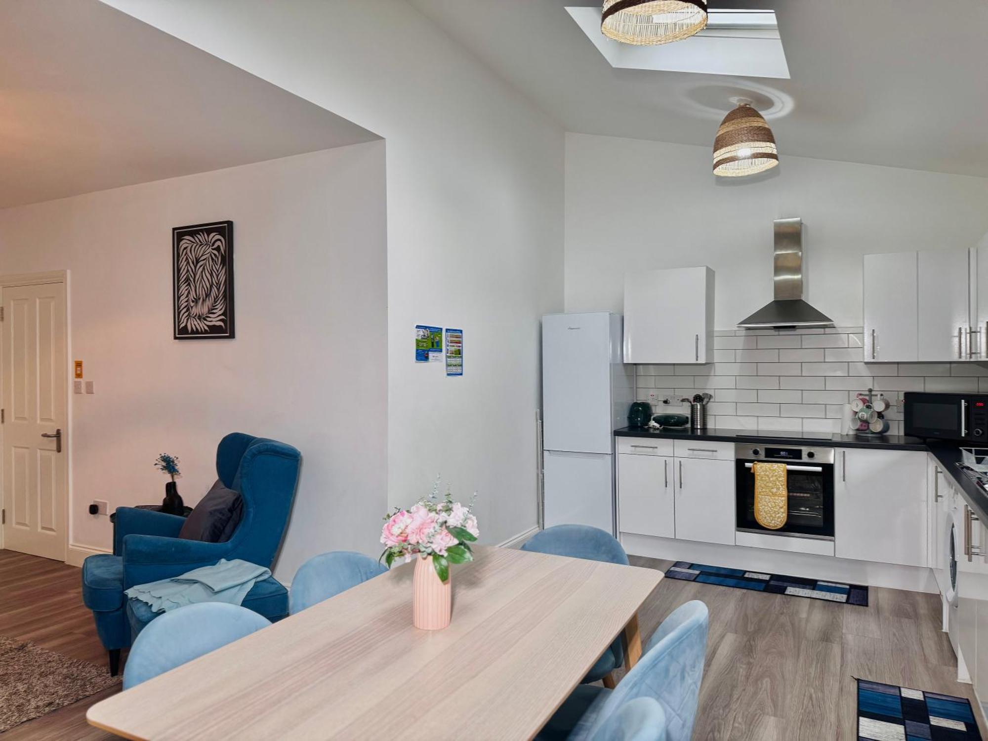 Cosy 1-Bed Flat 30Min To Central London & Parking Zewnętrze zdjęcie